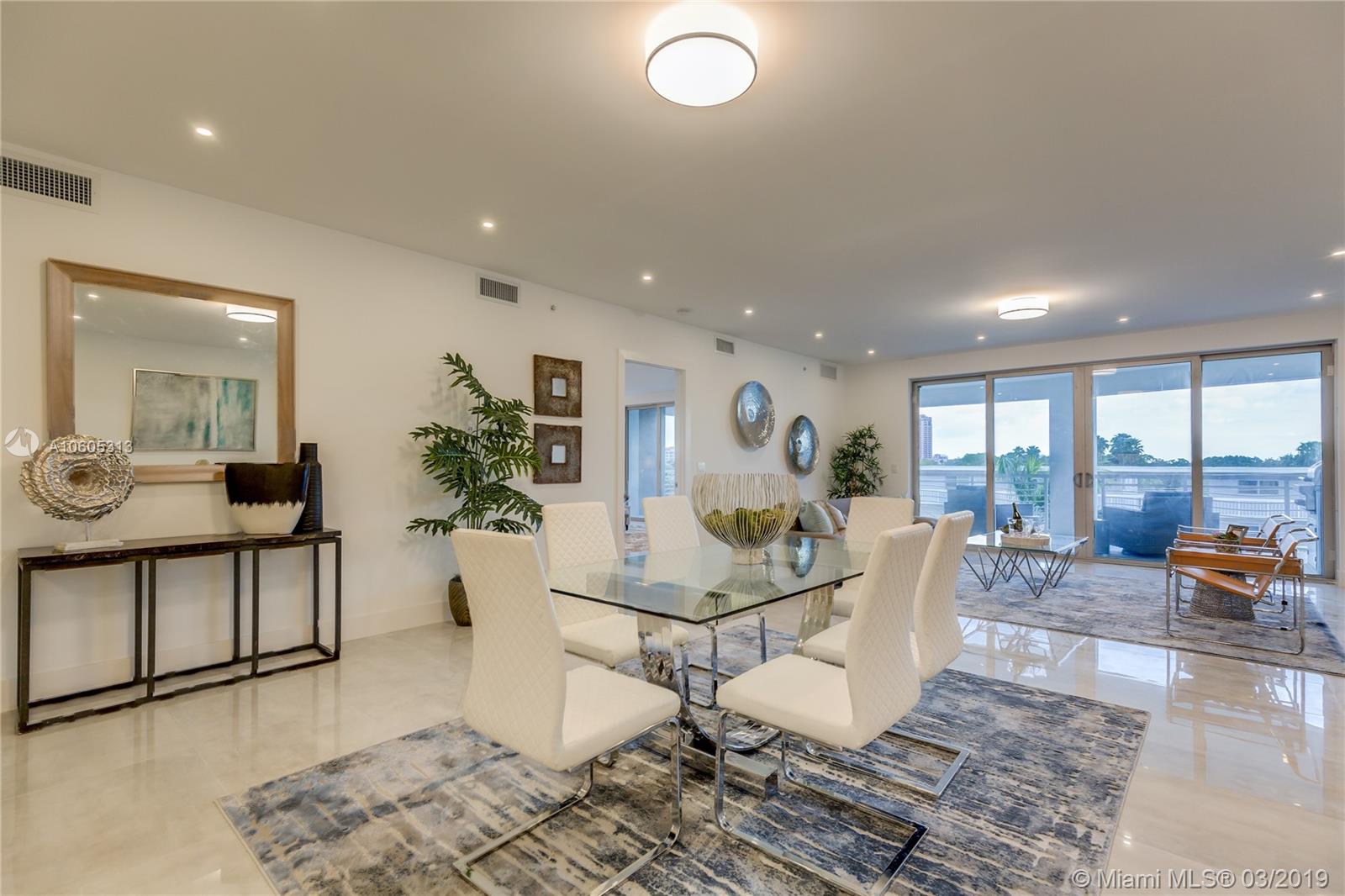 327 East Royal Palm Road, Unit 402 Boca Raton, FL 33432 - Photo 5 of 19