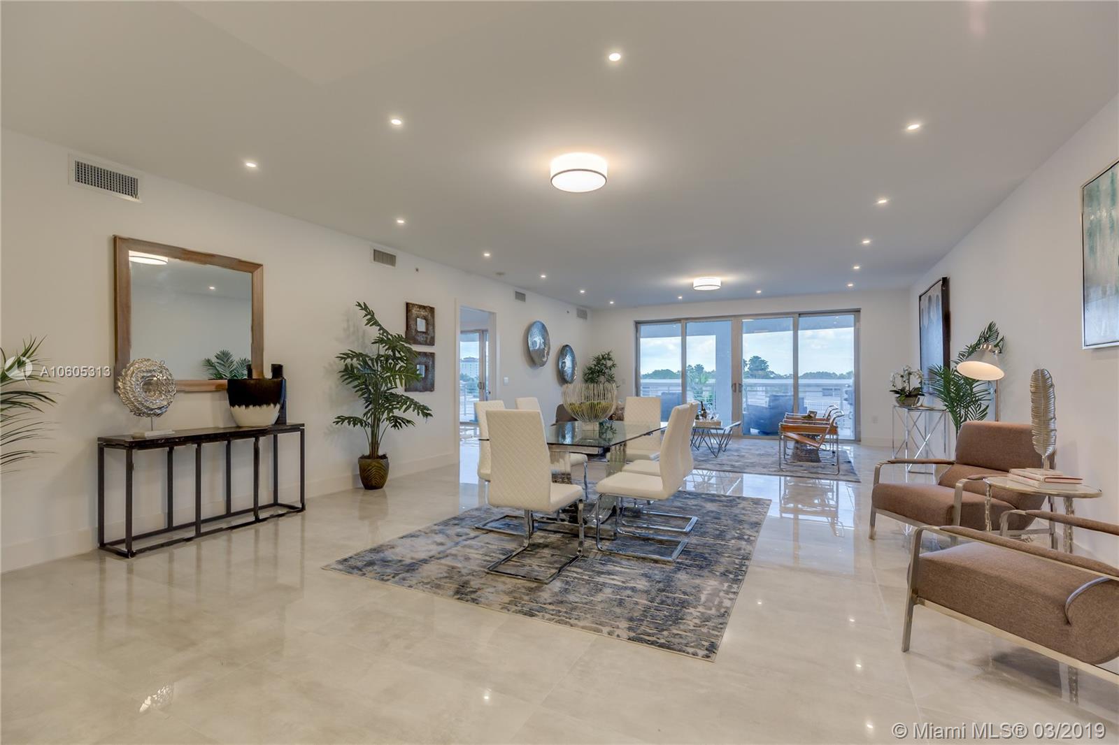 327 East Royal Palm Road, Unit 402 Boca Raton, FL 33432 - Photo 6 of 19