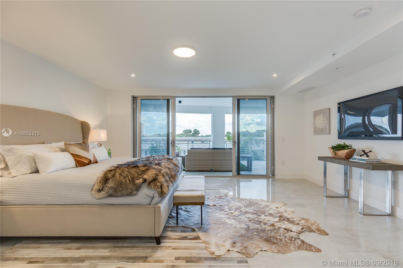 327 East Royal Palm Road, Unit 402 Boca Raton, FL 33432 - Photo 10 of 19