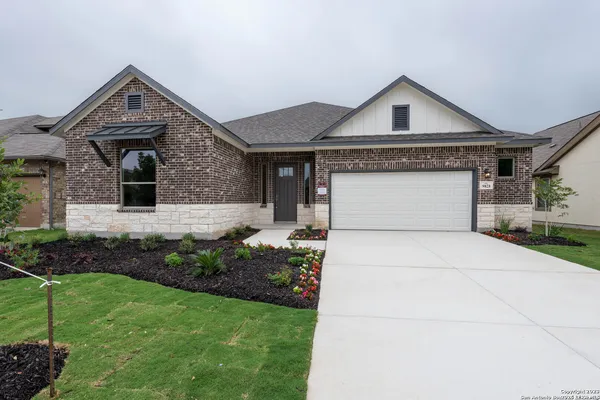 $2,350 | 9828 Mulhouse Drive, Schertz, TX 78154