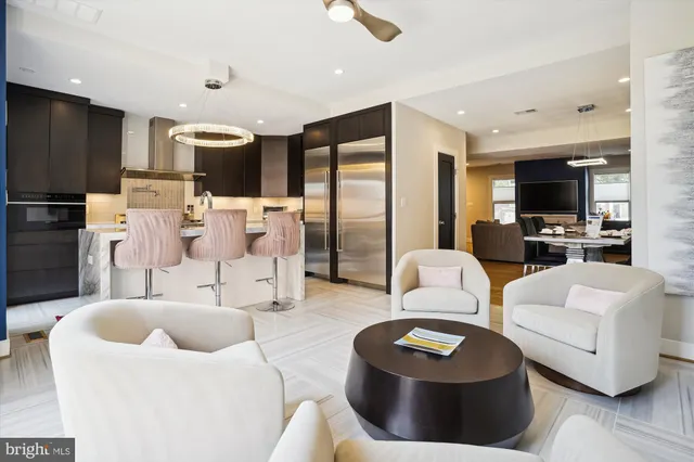 $1,999,999 | 1015 Duke Street, Alexandria, VA 22314