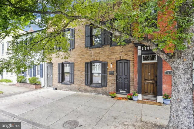 $1,999,999 | 1015 Duke Street, Alexandria, VA 22314