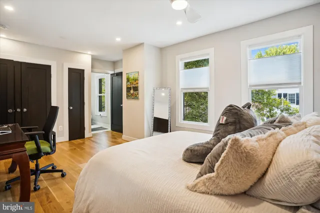 $1,999,999 | 1015 Duke Street, Alexandria, VA 22314