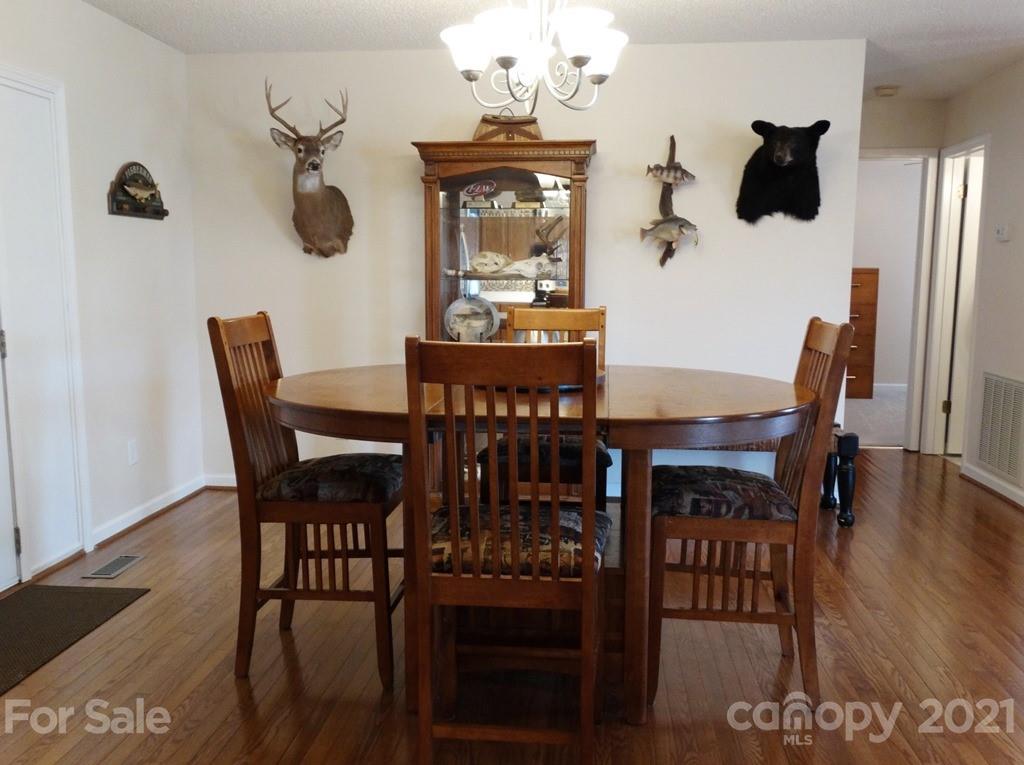 410 Hubbard Road Hickory, NC 28601 - Photo 22 of 42 Gallery Image 22