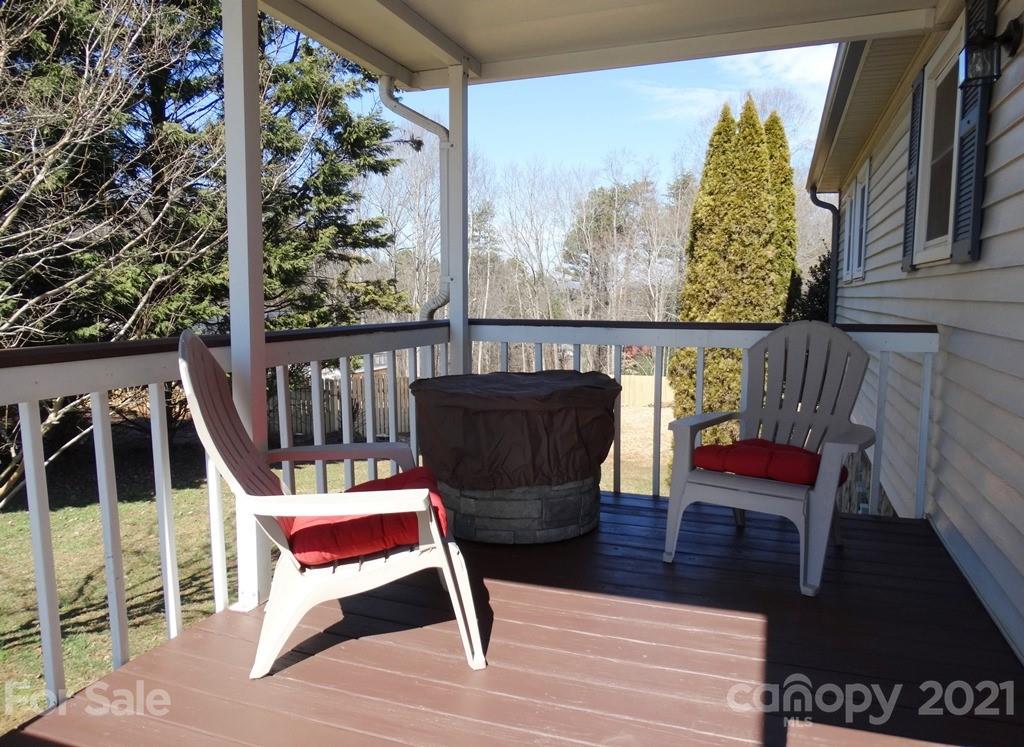 410 Hubbard Road Hickory, NC 28601 - Photo 8 of 42 Gallery Image 8