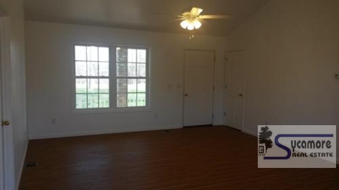 2900 Mosley Ferry Road Ashland City, TN 37015 - Photo 3 of 12