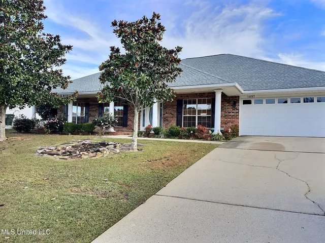 $2,800 | 14867 East Shadow Creek Drive, Biloxi, MS 39532