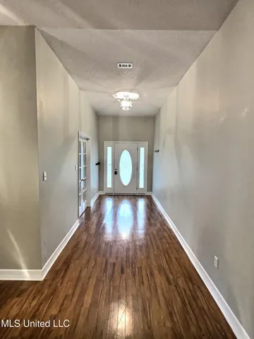 $2,800 | 14867 East Shadow Creek Drive, Biloxi, MS 39532