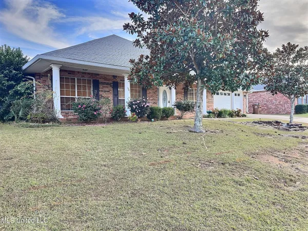 $2,800 | 14867 East Shadow Creek Drive, Biloxi, MS 39532