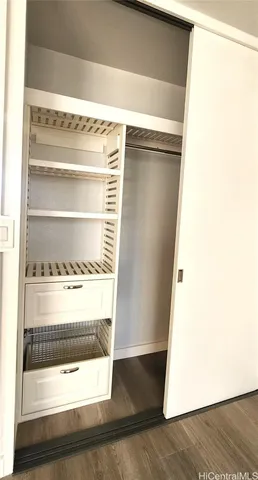 $2,600 | 3111 Pualei Circle, Unit 206, Honolulu, HI 96815