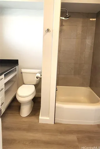 $2,600 | 3111 Pualei Circle, Unit 206, Honolulu, HI 96815