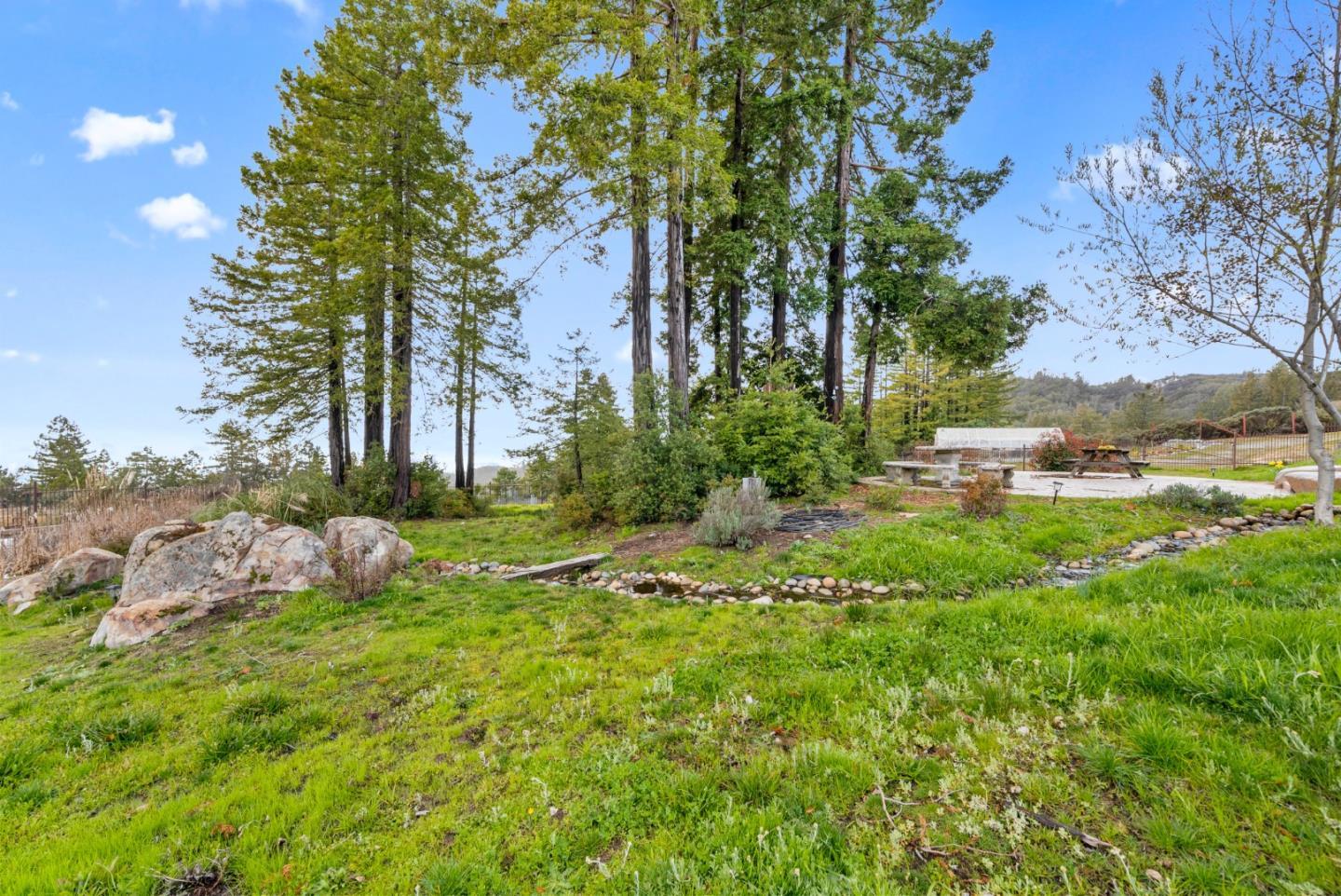 1061 Summit Road Watsonville, CA 95076 - Photo 76 of 90