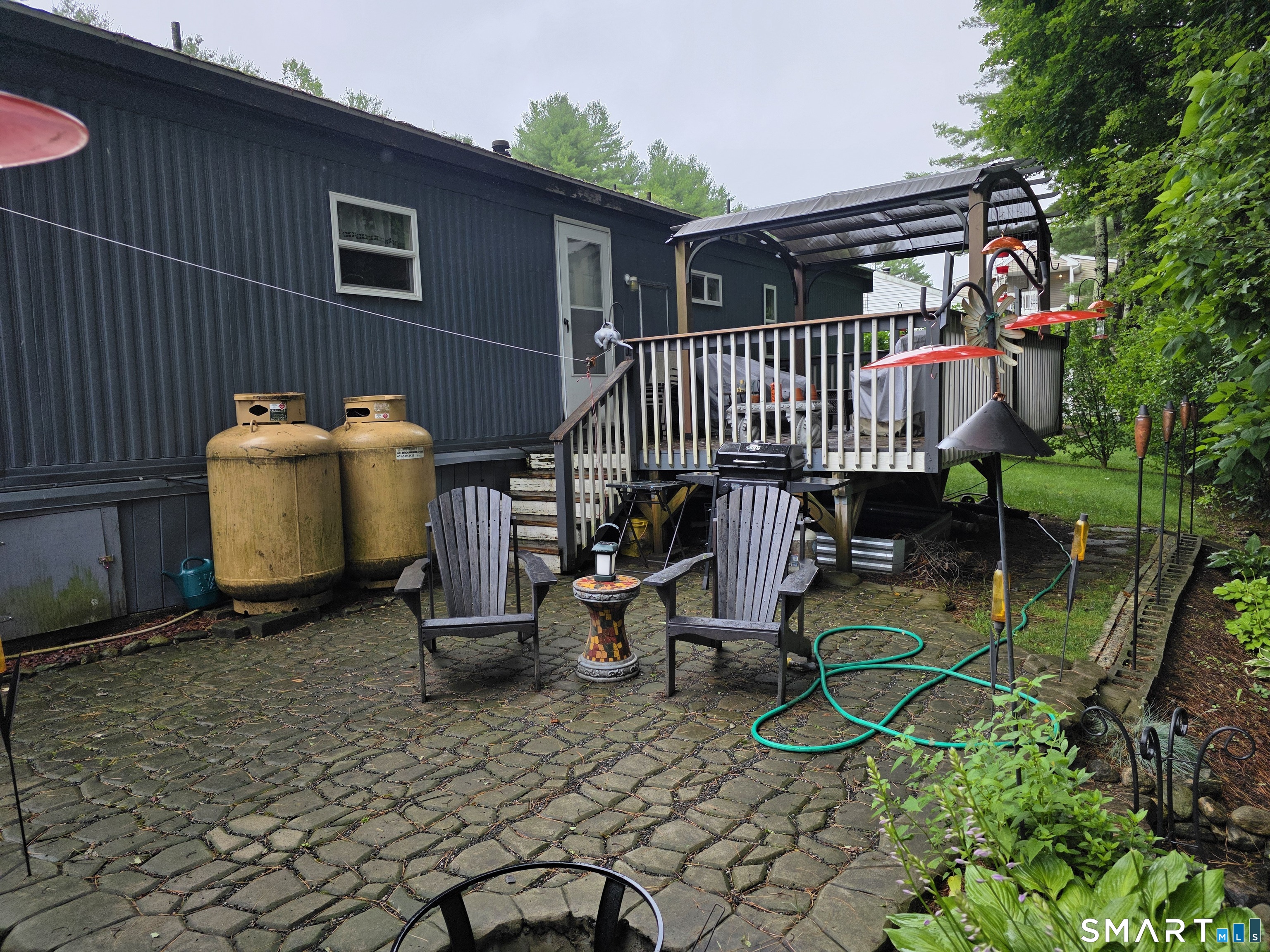 439 Putnam Pike Killingly, CT 06241 - Photo 10 of 16