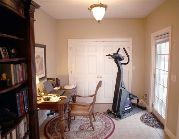 77 Albee Road Uxbridge, MA 01569 - Photo 15 of 29 Gallery Image 15