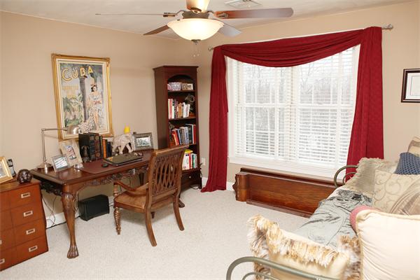 77 Albee Road Uxbridge, MA 01569 - Photo 21 of 29 Gallery Image 21