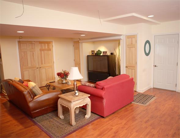 77 Albee Road Uxbridge, MA 01569 - Photo 26 of 29 Gallery Image 26