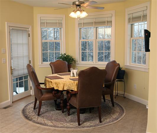77 Albee Road Uxbridge, MA 01569 - Photo 6 of 29 Gallery Image 6