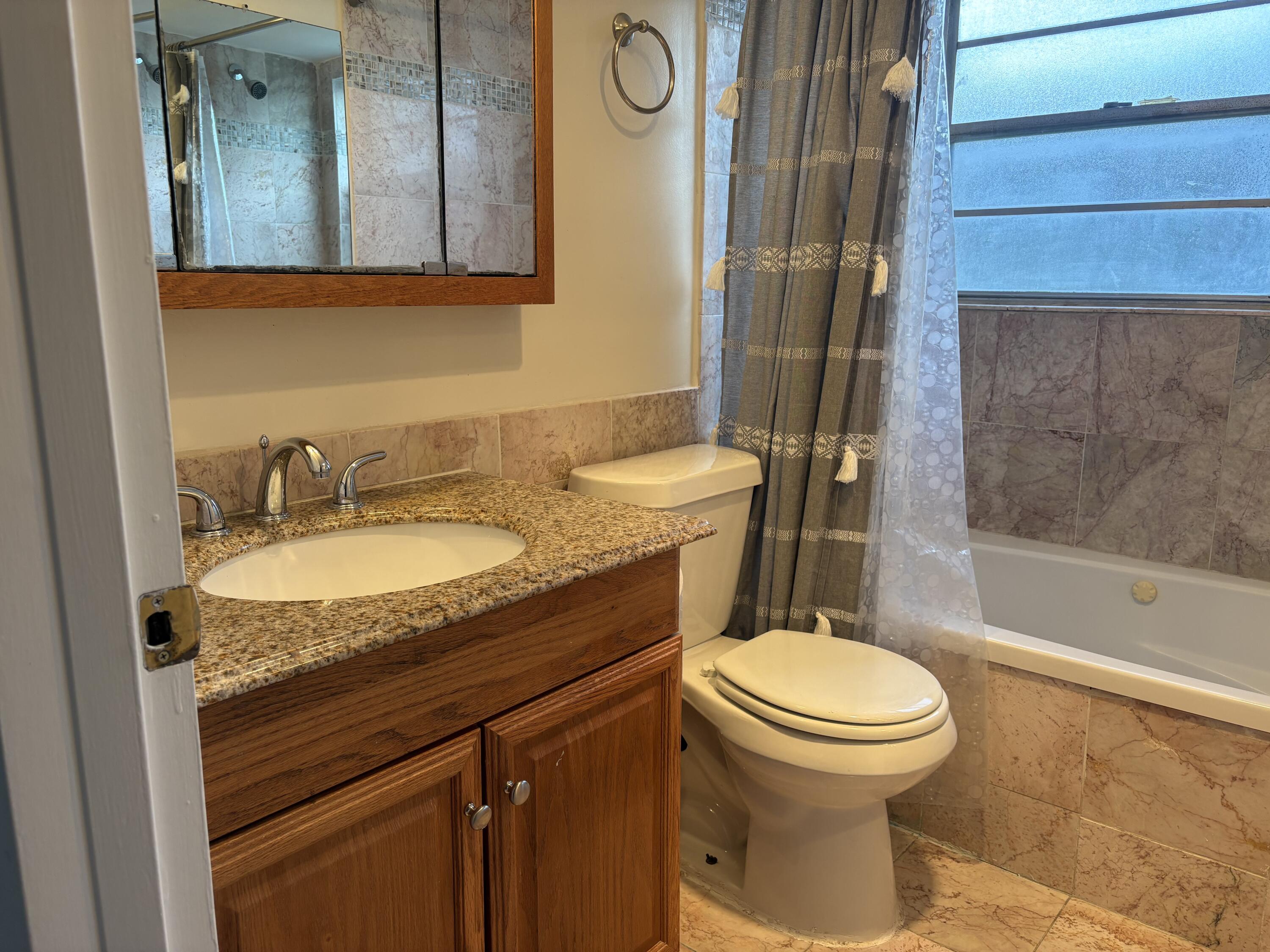 169 Dorset East, Unit 169E Boca Raton, FL 33434 - Photo 6 of 15 IMG_3407