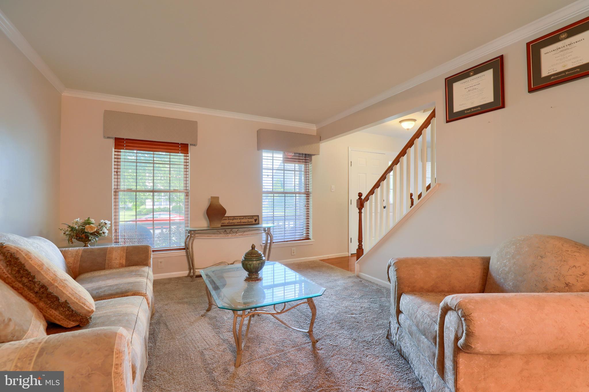 218 Andover Lane Lititz, PA 17543 - Photo 8 of 48