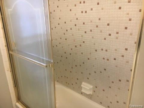 29249 Hayes Road, Unit J 12 Warren, MI 48088 - Photo 28 of 31 Gallery Image 28
