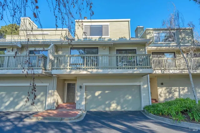 $1,400,000 | 2 Eucalyptus Knoll Street, Mill Valley, CA 94941