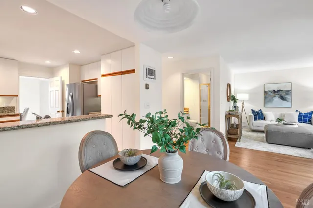 $1,400,000 | 2 Eucalyptus Knoll Street, Mill Valley, CA 94941