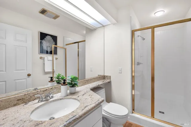 $1,400,000 | 2 Eucalyptus Knoll Street, Mill Valley, CA 94941