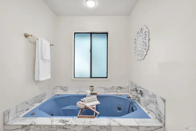 $1,400,000 | 2 Eucalyptus Knoll Street, Mill Valley, CA 94941