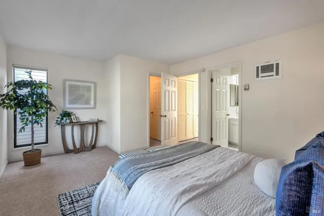 $1,400,000 | 2 Eucalyptus Knoll Street, Mill Valley, CA 94941