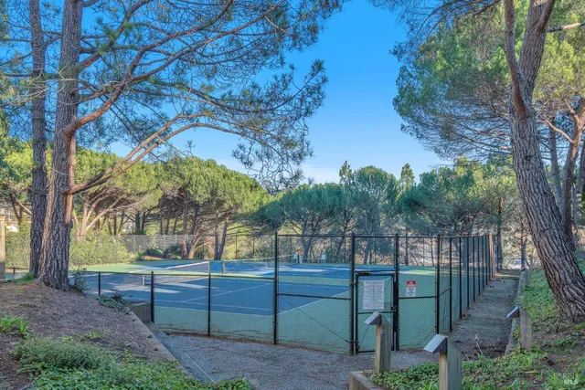 $1,400,000 | 2 Eucalyptus Knoll Street, Mill Valley, CA 94941