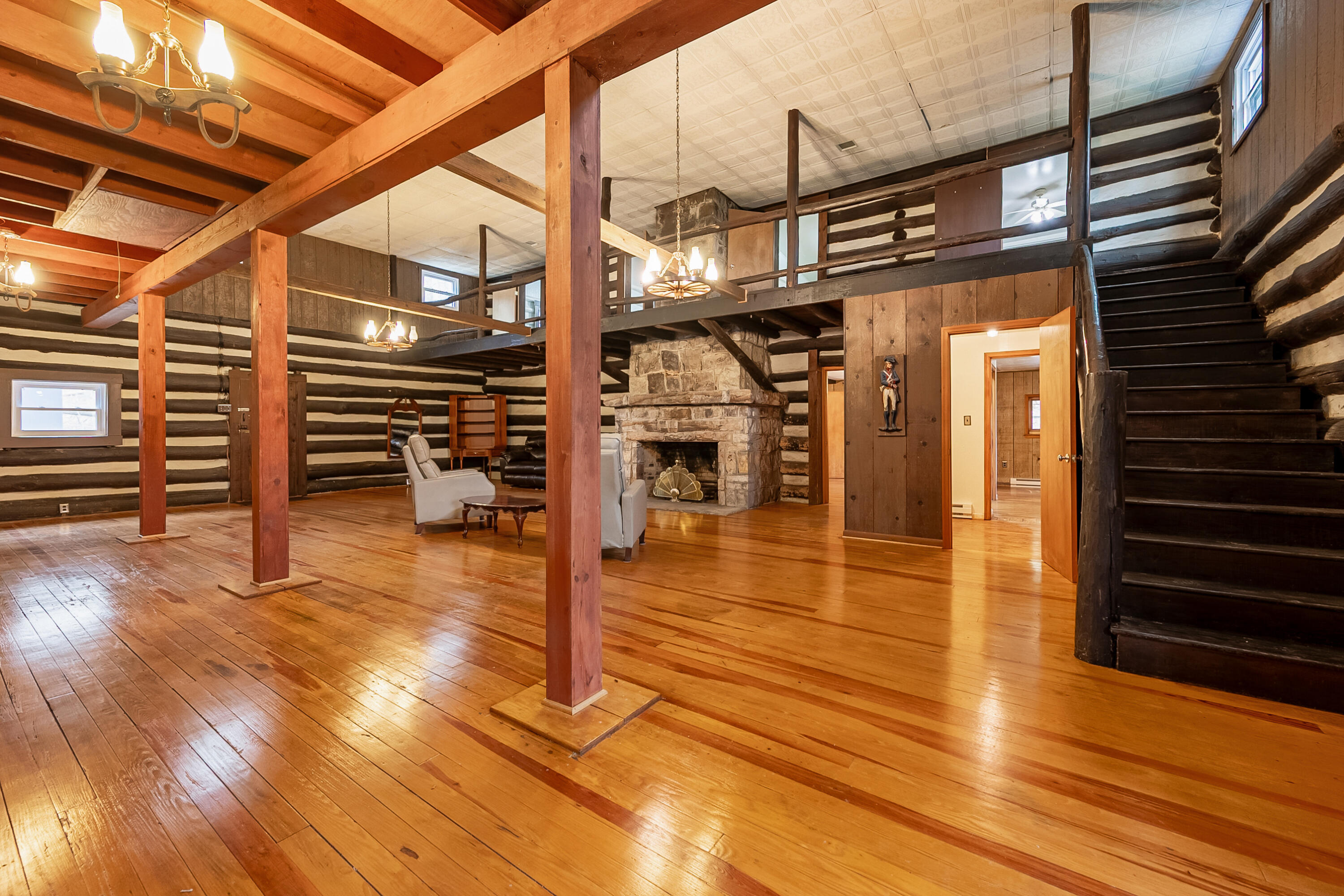 6071 Bradshaw Road Salem, VA 24153 - Photo 4 of 44 c3