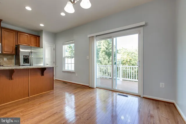 $479,900 | 7318 Freebird Lane, Elkridge, MD 21075