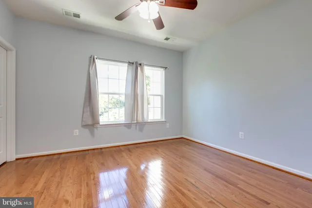 $479,900 | 7318 Freebird Lane, Elkridge, MD 21075