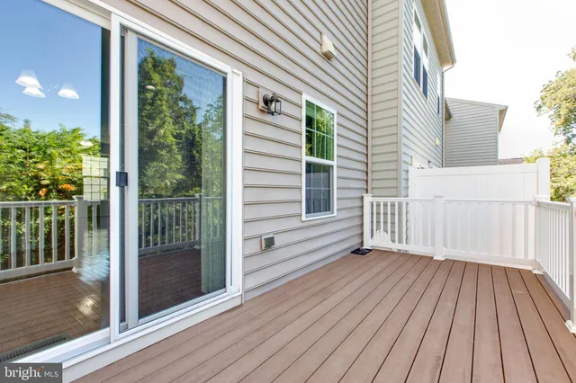 $479,900 | 7318 Freebird Lane, Elkridge, MD 21075