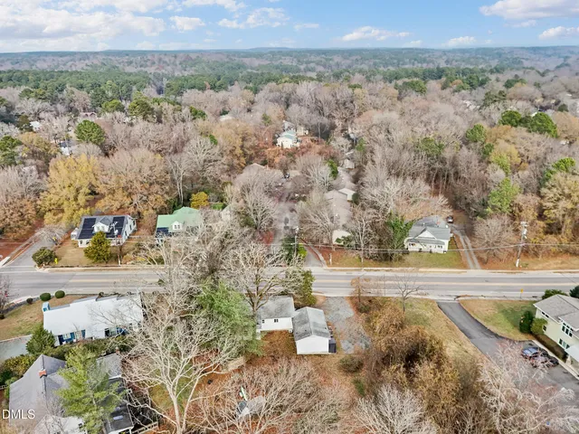 $2,100 | 607 North Greensboro Street, Unit B, Carrboro, NC 27510
