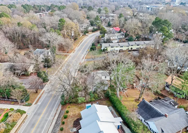 $2,100 | 607 North Greensboro Street, Unit B, Carrboro, NC 27510