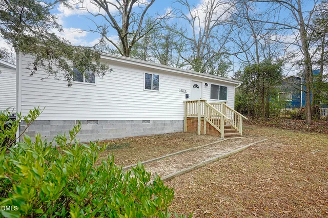 $2,100 | 607 North Greensboro Street, Unit B, Carrboro, NC 27510
