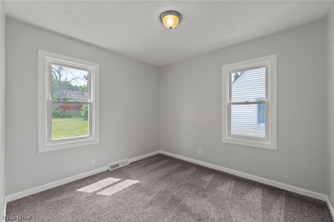 2376 Harding Road Cuyahoga Falls, OH 44223 - Photo 11 of 25 First floor bedroom#2