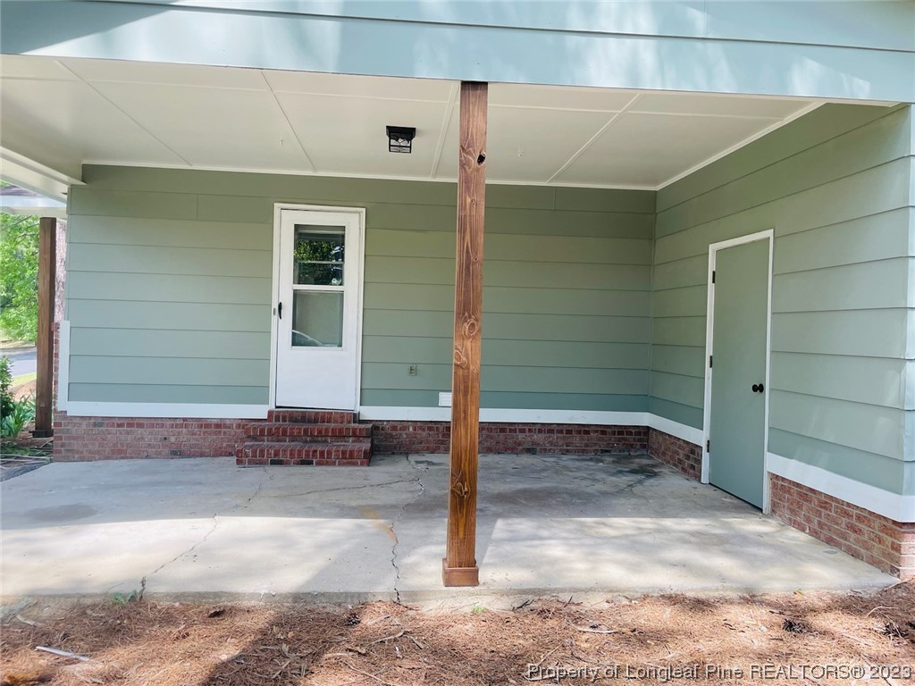 6442 Green Meadow Road Fayetteville, NC 28304 - Photo 47 of 48 a front view of a house