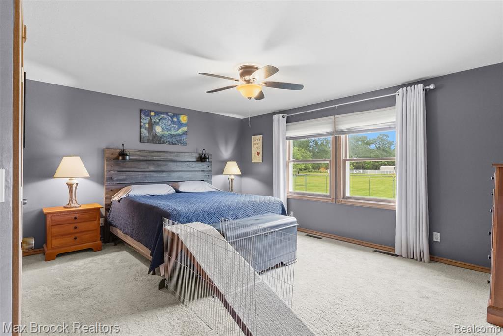 2566 North 5 Mile Road Midland, MI 48642 - Photo 18 of 60