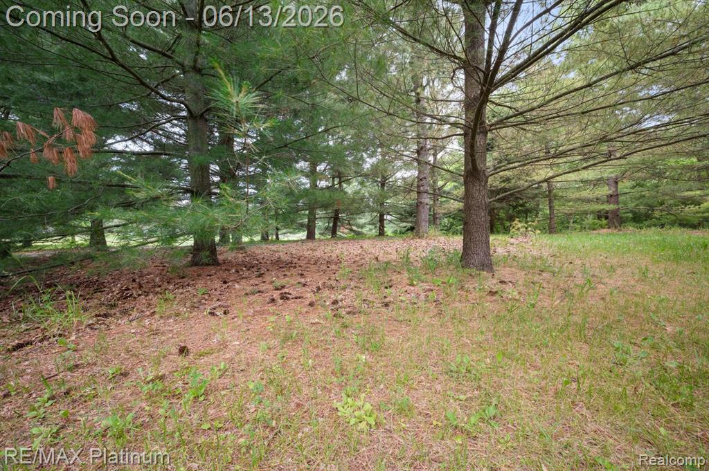 12902 Autumn Ridge Court Milford, MI 48380 - Photo 1 of 73