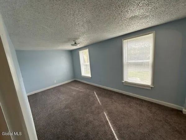 $121,000 | 6 Eagle Street, Gloversville, NY 12078