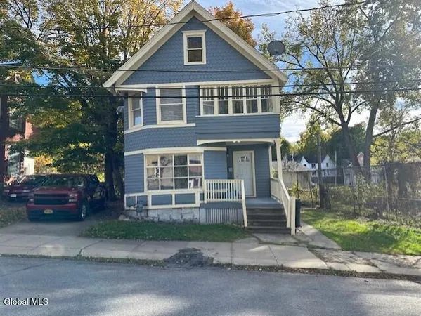 $121,000 | 6 Eagle Street, Gloversville, NY 12078