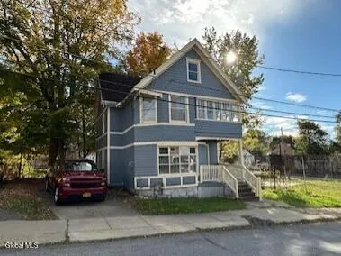 $121,000 | 6 Eagle Street, Gloversville, NY 12078