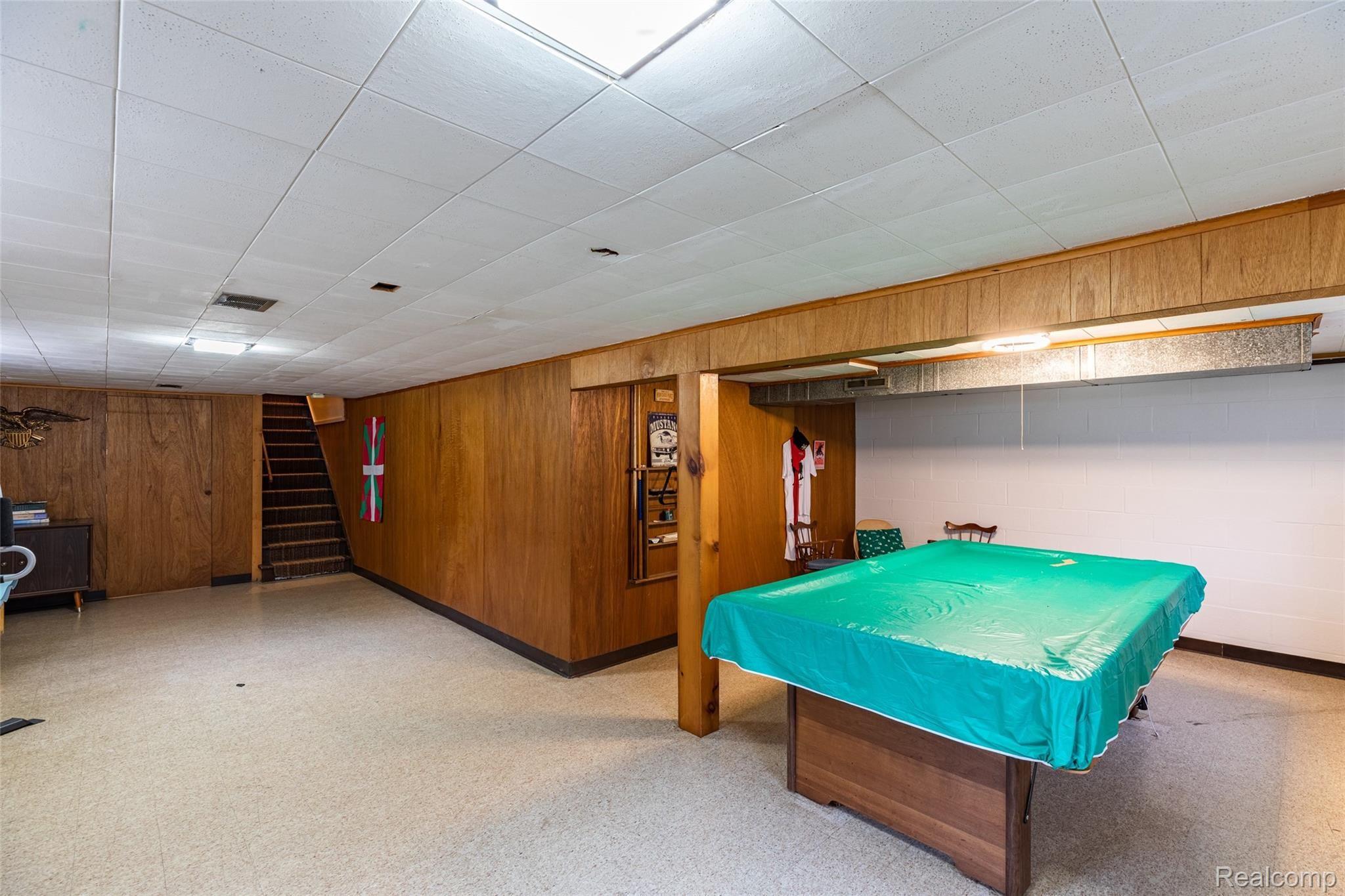 755 West Livingston Road Highland, MI 48357 - Photo 26 of 35 32.Basement