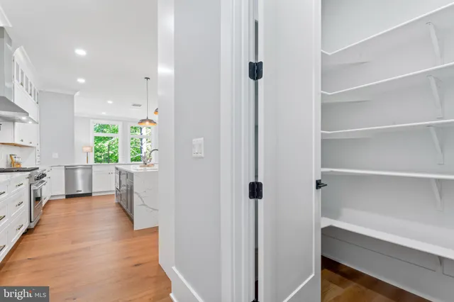 $2,399,000 | 11550 Henderson Road, Fairfax Station, VA 22039