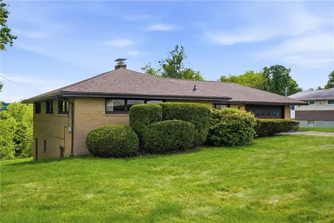 $284,900 | 505 Fannie St Extension, McDonald, PA 15057