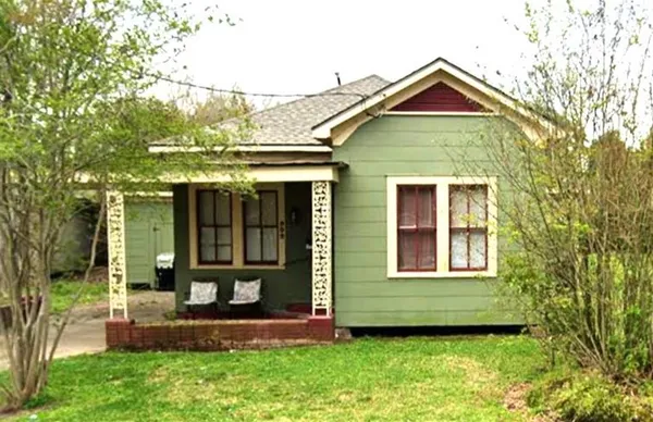 $100,000 | 902 Live Oak Street, Lake Charles, LA 70601