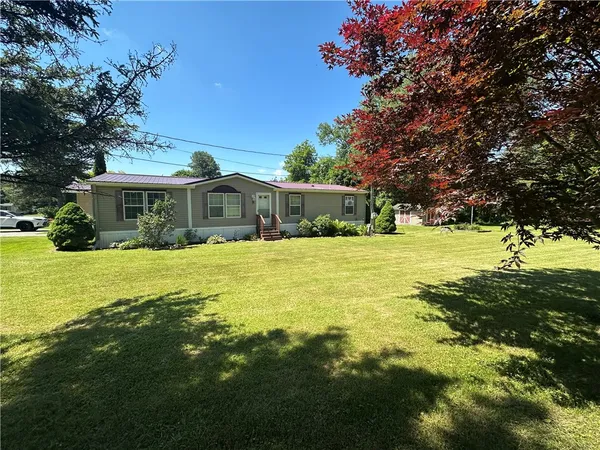$110,000 | 2 Hillside Lane, Weedsport, NY 13166