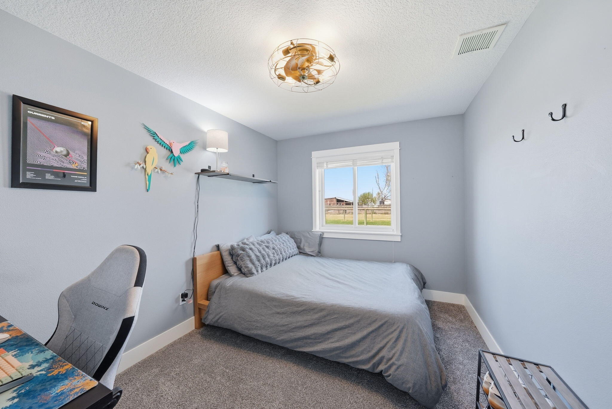 26345 Walker Road Bend, OR 97701 - Photo 35 of 98 34-web-or-mls-Riley_Visuals_060